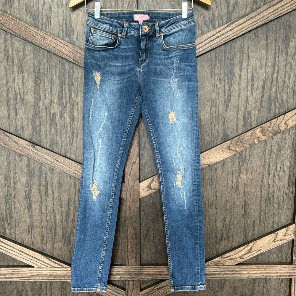 NWOT 🔸 Ted Baker London 🔸 Distressed Denim